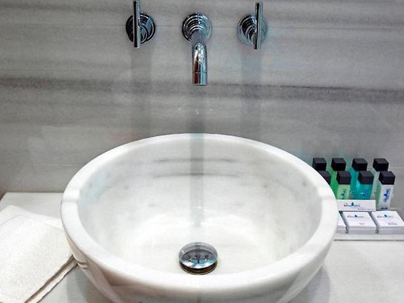 7AE8B5D4FB7297CFD874B6A7DF97F2FD