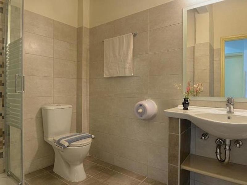 D2A13FFAB6FE0B9981A91629569A6106