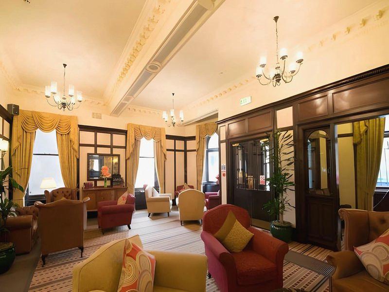 5E2BD6429A775CAAD9CE9D9DAB9E0996