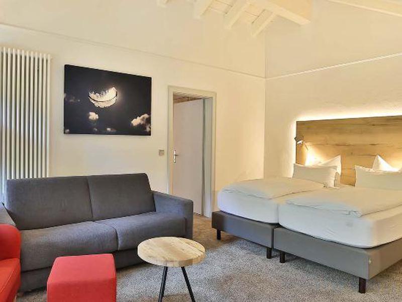 893AEED399E1792B0257C69F42B7F3E3