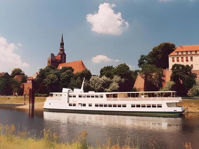 DBDD4AA3008DE1D1DE65C47F6EDEA5DE