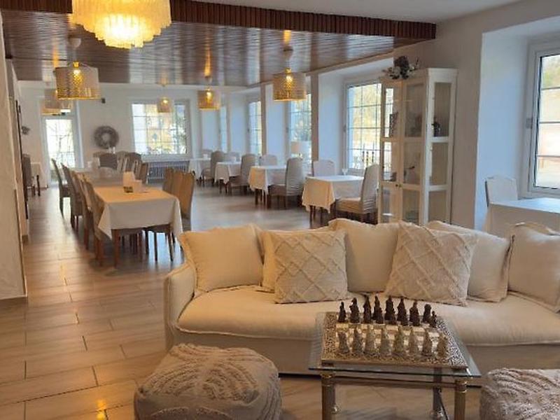 537CEC0AF2D25CE2D3B847D840F54C25