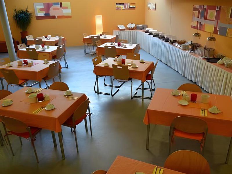 5B3BD08442EBA20C2383D8B5D1130EB5