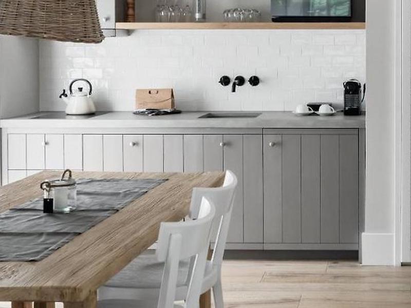 2FE41EF62305EAE700483A78B02E5902