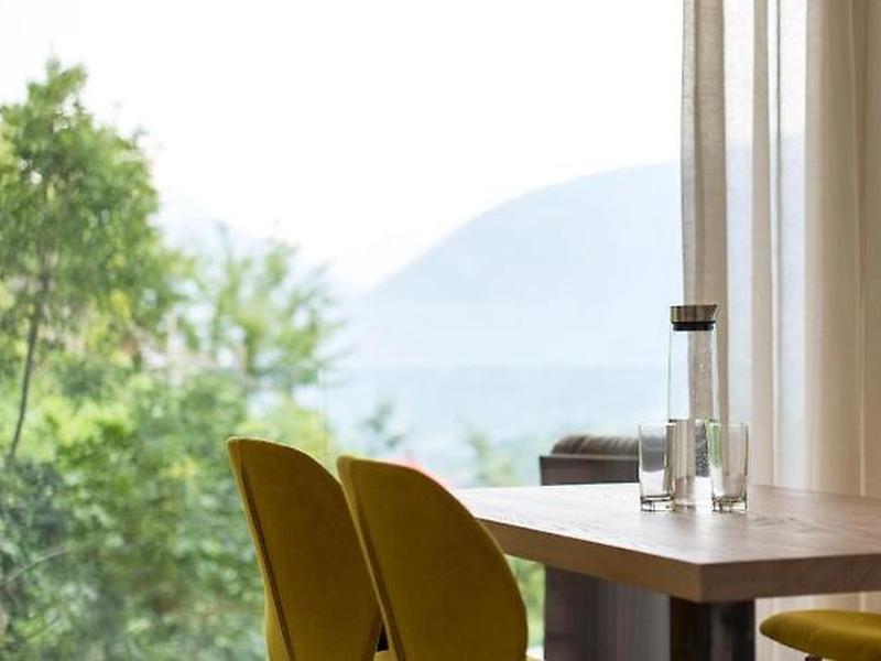 CDBC228BDDA0F42C0A43B25FC19CF919