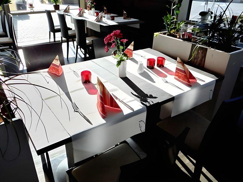 5AEF57D9AD50253A84D8926012F5D5F9