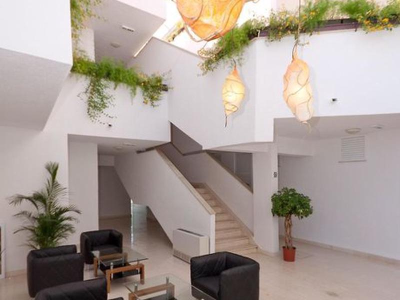 4D21D0C3F3E44E1BD8E288FB6A8A0342