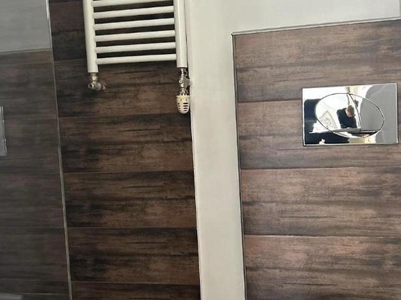 103B7AABBFC11842D9AC67427631BF67