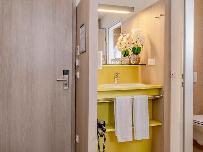 95E91A100D57FD1F6F137D1AE0DE0036