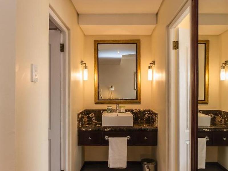 98105841FF32FD9623883F9E942F370A