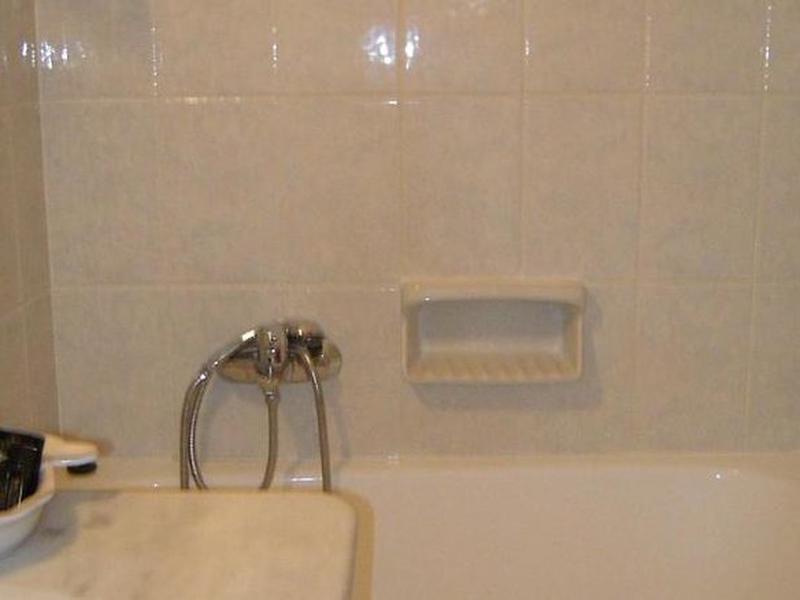 102443E1346BF006F4BB3473D9080940