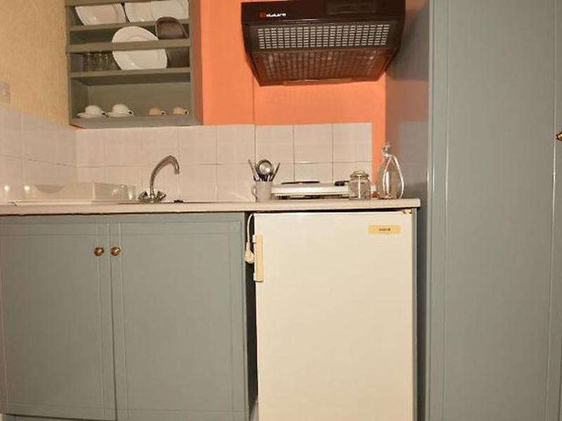 DB09EA7B2B635F0D26D853D0F49D5279