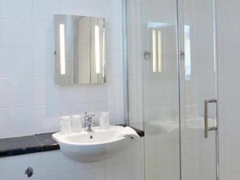 0AD673428D153C33BAC10D41C5E8F6B4