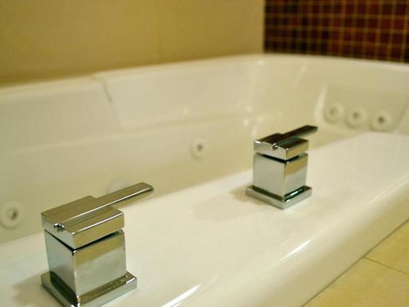 6BD0A87CF99BC434C752EE38E66A2ED0