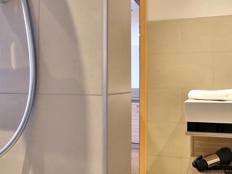 3989E7785C676B8C3B79DC3F88CE478C