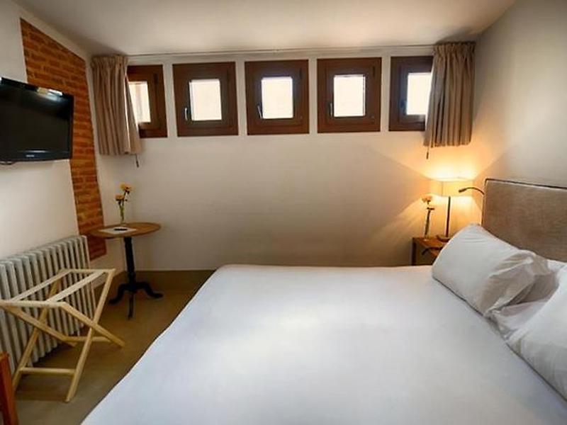 08E9F340AE0770FF89676EAE219133A7