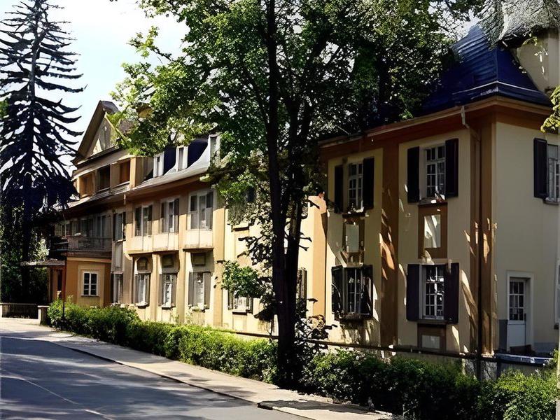 6B4200EE13642D2D278AE65093B7AD16