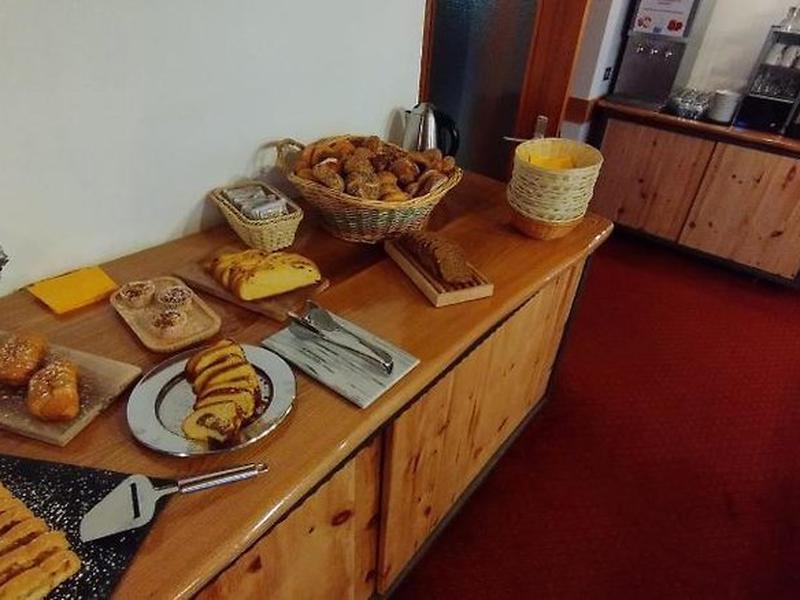 25846DA71C658B3D55EAA4E2D99FC31C