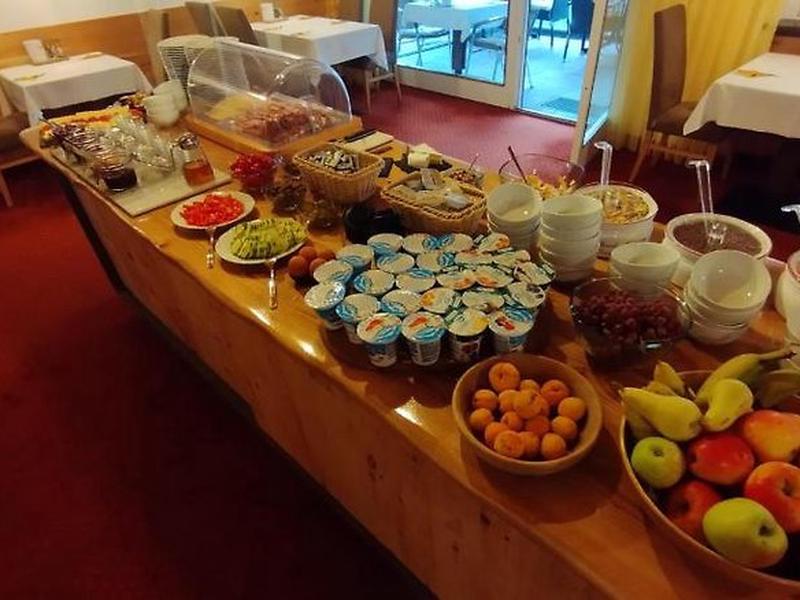 2757E89C6388BD9A84F2BC7FFD4712A3