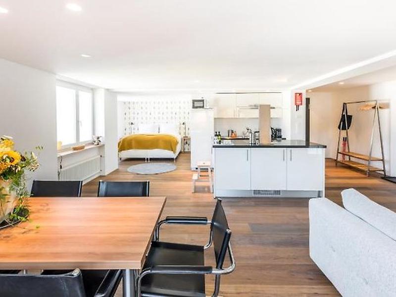 57D5AEBAC058CC20554460A9157E727D