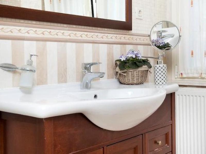 A41B2A6A5FAC339C67D359950E6C1A8C