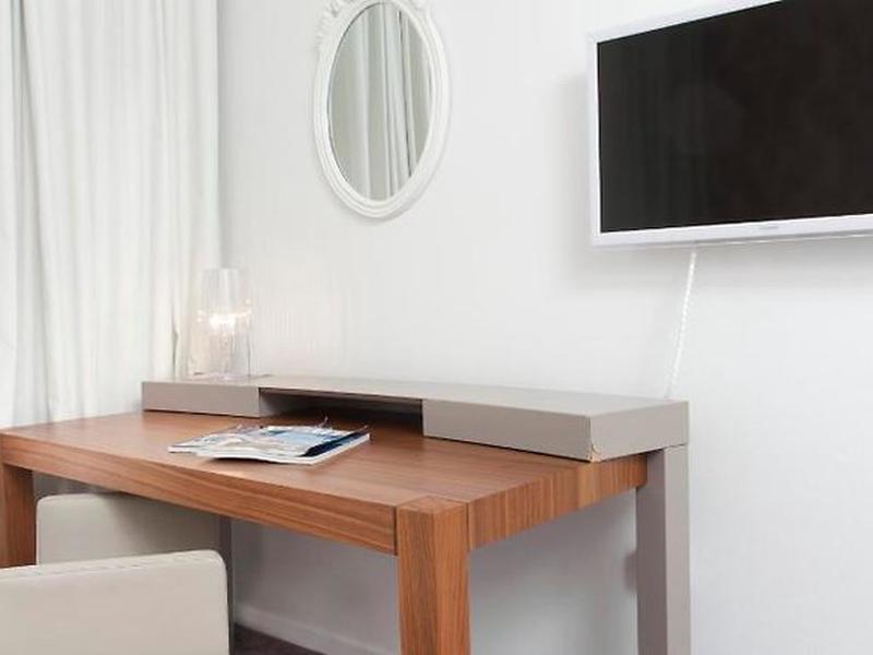 EDAC51C190D44BFA580F5870FC7FF8A0