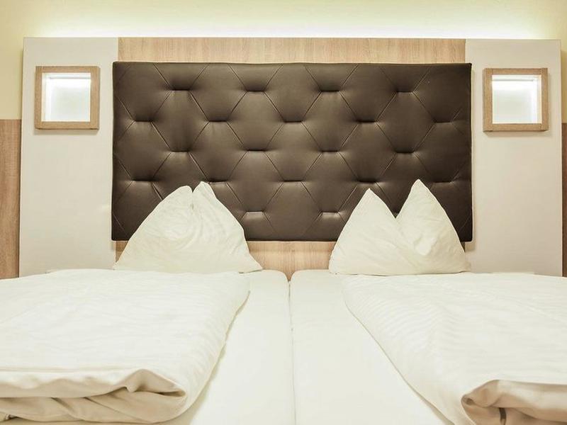 46080778E5B9ACE834DF546FDDD8B908