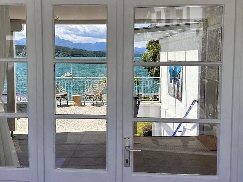 C3325893F93BE9C75057747C06F487E9