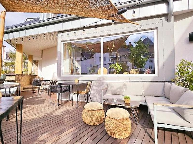 BCDB42431B849FD12642EA3EFEC5C32E