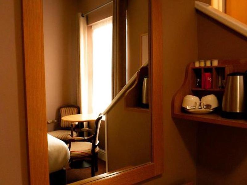 CF6D8712639E898DAE14666C5B517233