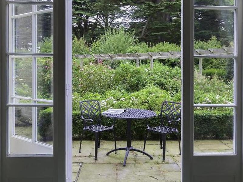 84408798AB93EB70E5D92C030A47EA72