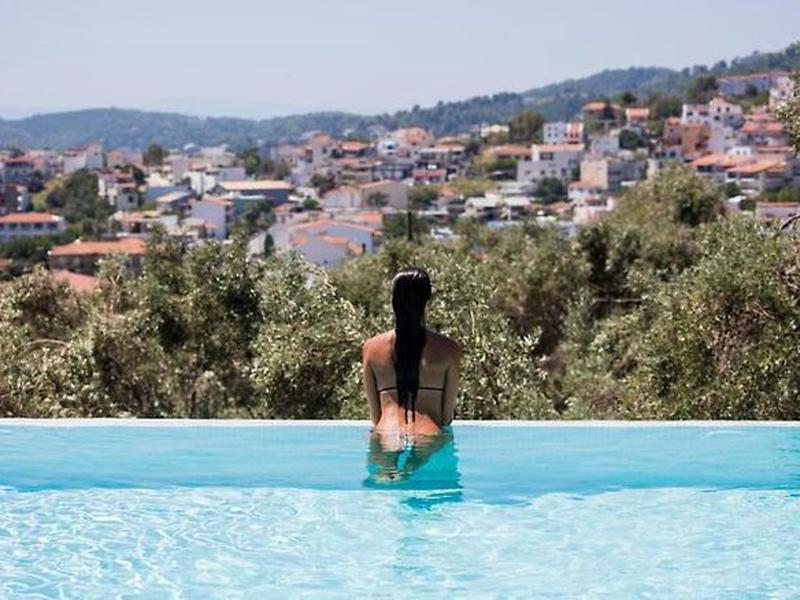 BB57F37F32F20265E941178C16FFB6C5