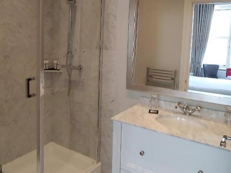 67A1B1558C3606D8002700EA23731264