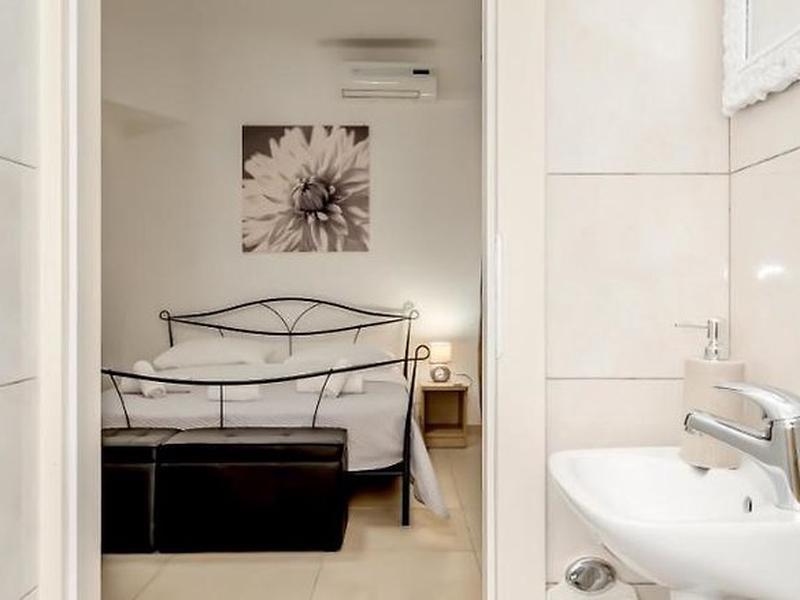 BCF6A01AB770E5F88D7ED5B9946C2317