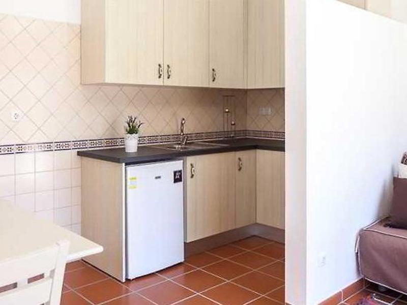 99B306ABB514ACD03989DBA3444B4246