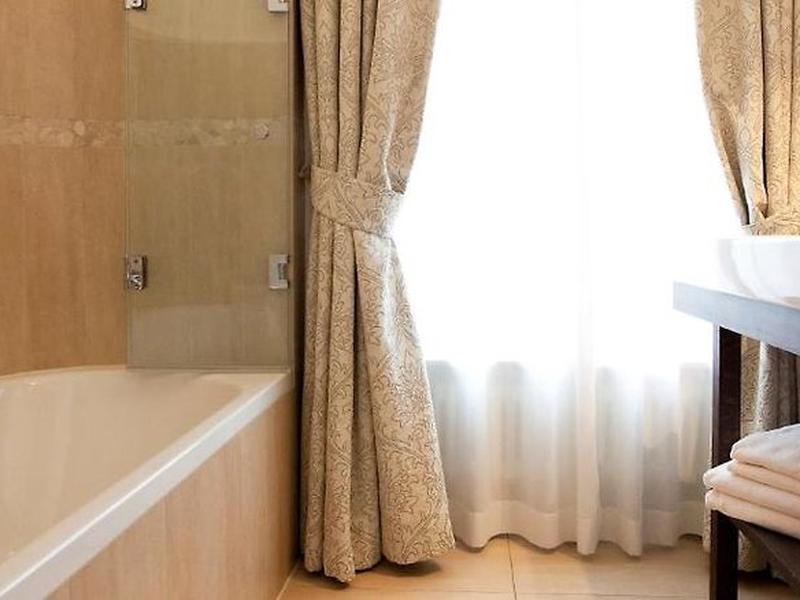 9CA5D6075067110EF10E095D8958E5B2