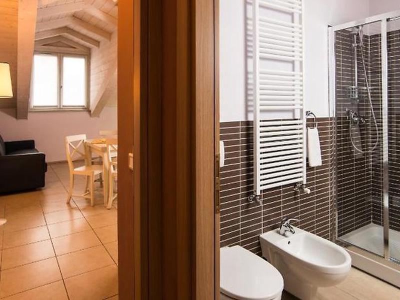 303BDEC610E5C5843F8A750E87CE01ED