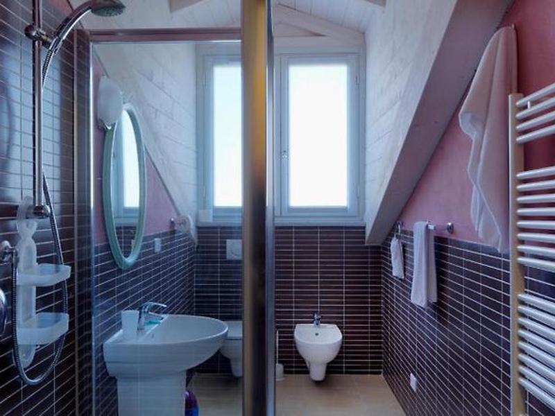 02E0C9343398F6C3ECC76AB3FD74C1DA