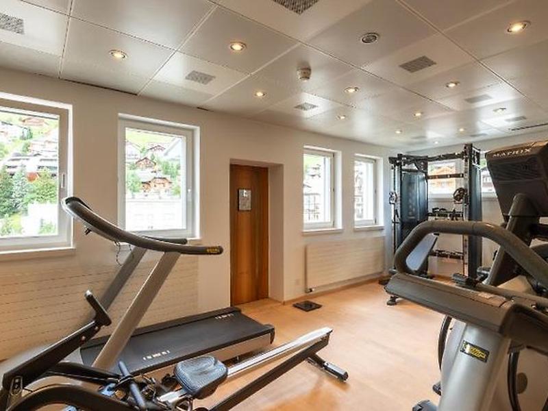 533000273A53B47DEB3400FBBA08A10E