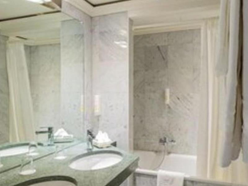 E297AC5214CD578BC752493D49BDEDA8