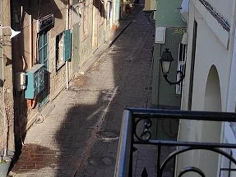 A65F53BFCA8EB6A0EE7E123B2C26D988