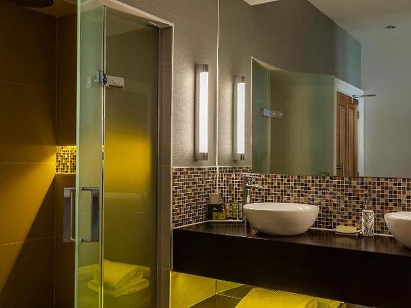 7D6C62E11FAC338F3F17BE4EE88E0F4C