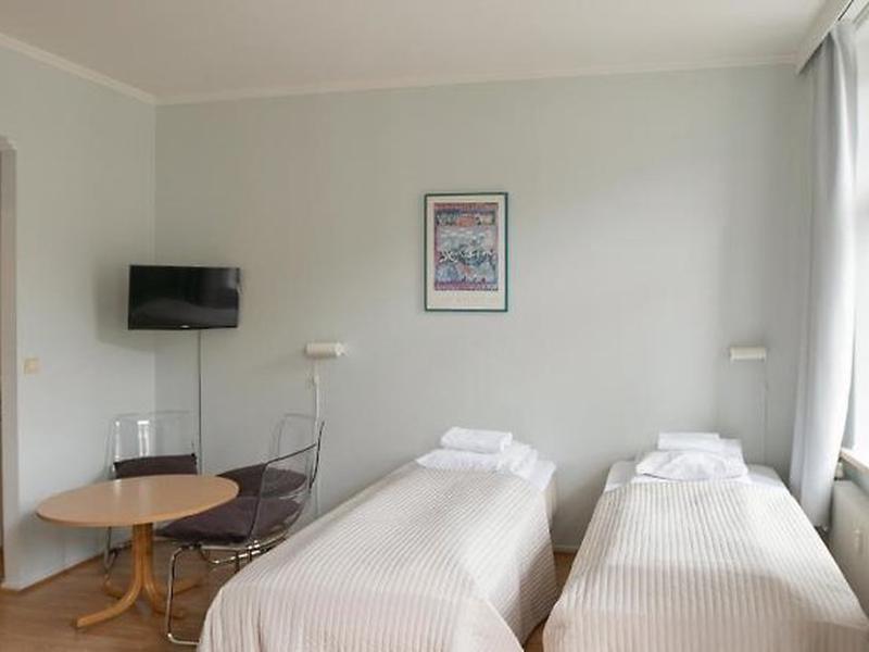 8398039CBE1C5DC8B1EEFD17247C57FA