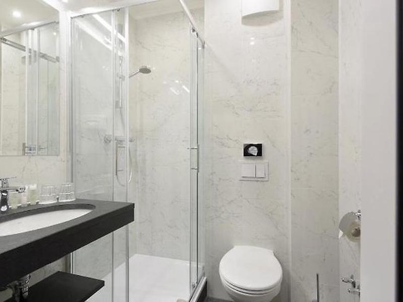 389BAEF24140EEBB3D5EEE719261D824