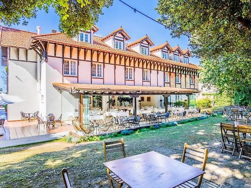 8CD32D16150345B4BC39AAB265656098