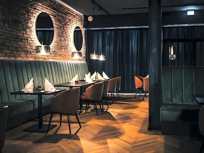 8A1AE3E77FB54A03DFD3E419C090F92E