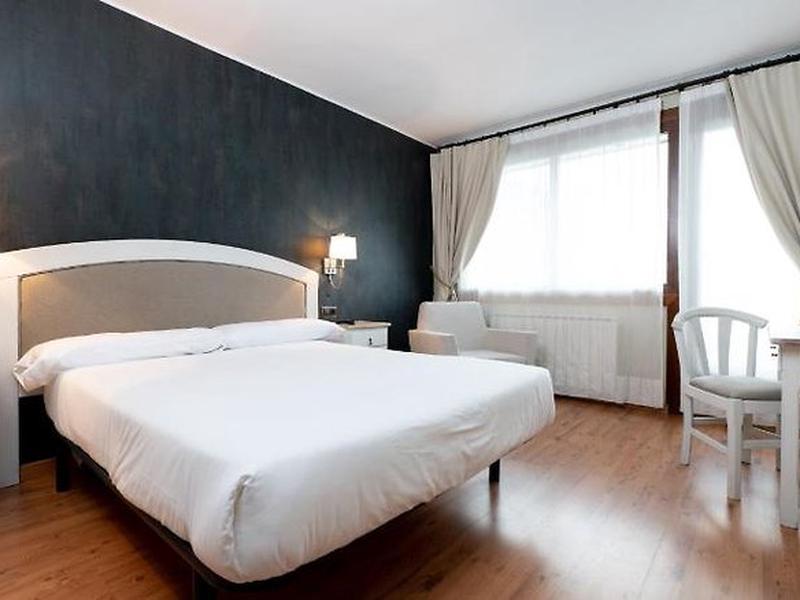 D4532B0667D8984FFF86CF573CE688D0