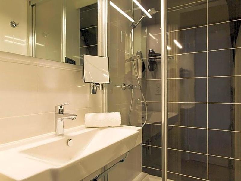 E42435085220E5BD925BF5FC52999FEB