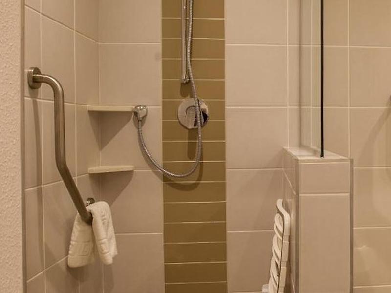 971A1F526931EB25B471DBDCFF757804