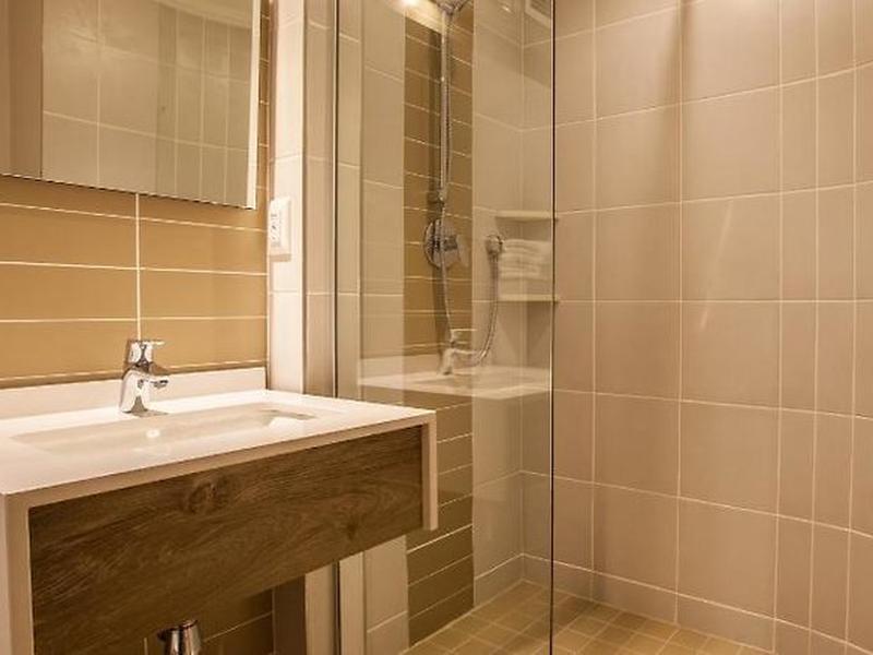 6463F6C5923F5A1AA6185846DA854997